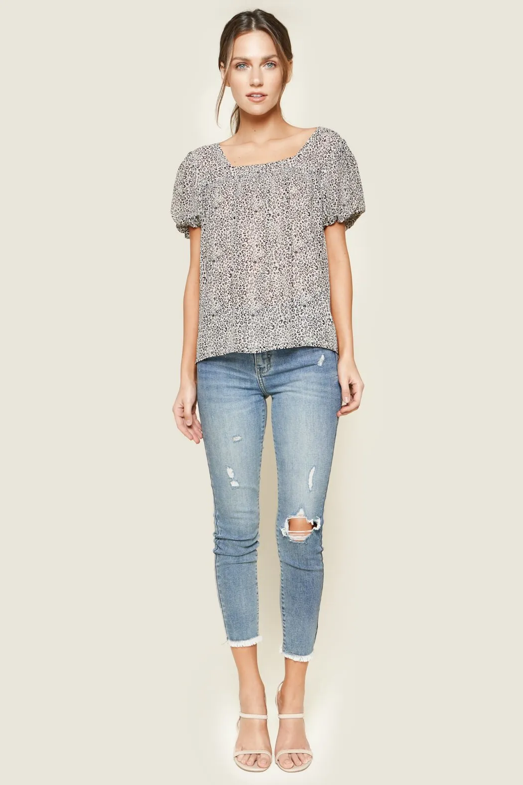 Anita Leopard Short Balloon Sleeve Blouse