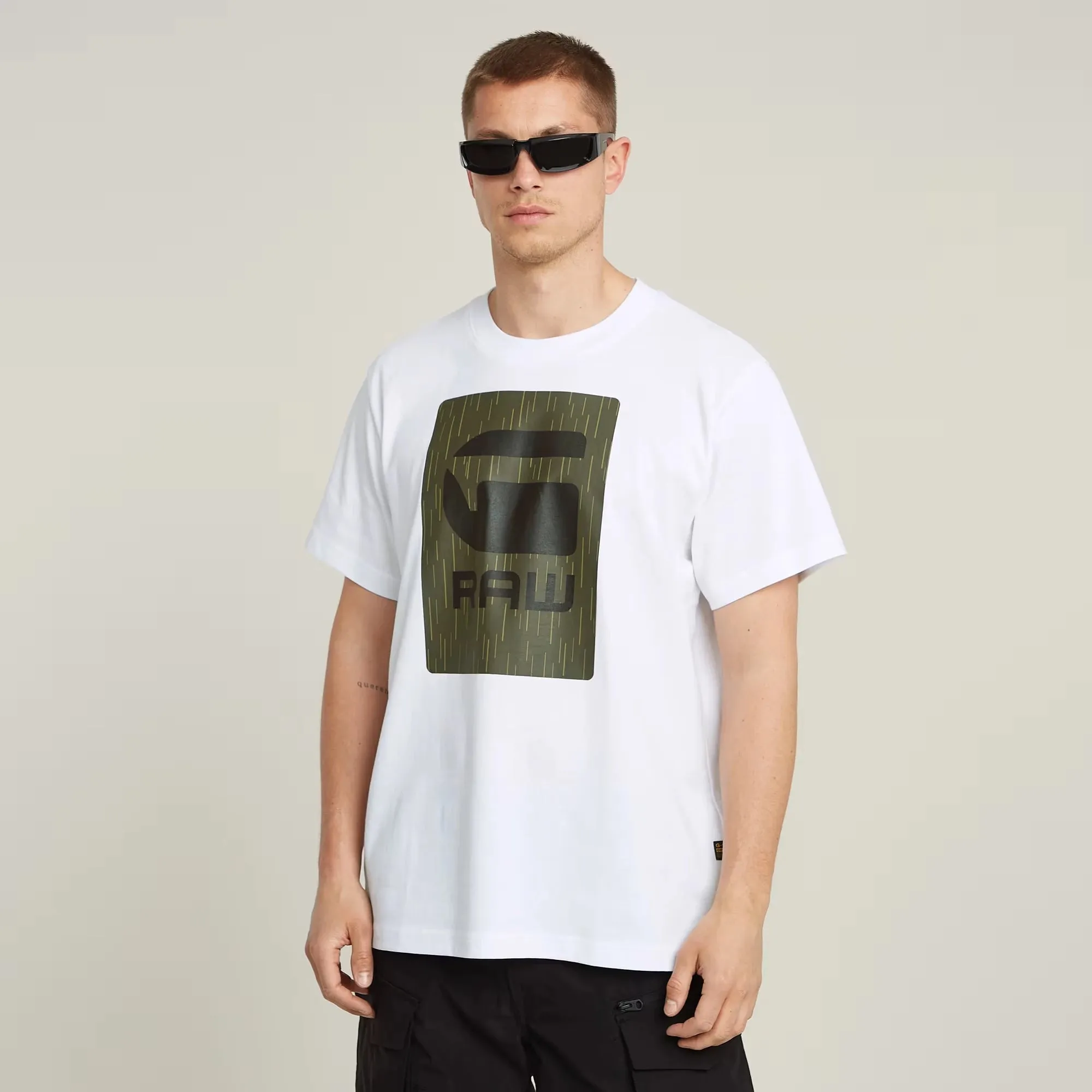 Burger Box Rain Loose T-Shirt (White) - D26478-C336-110