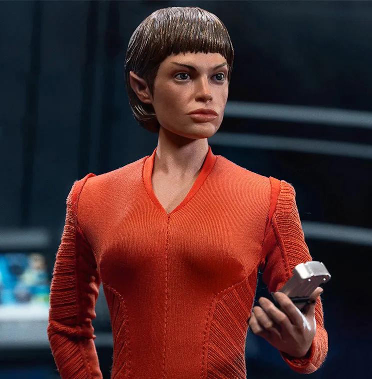 Commander T'Pol Sixth Scale Figure