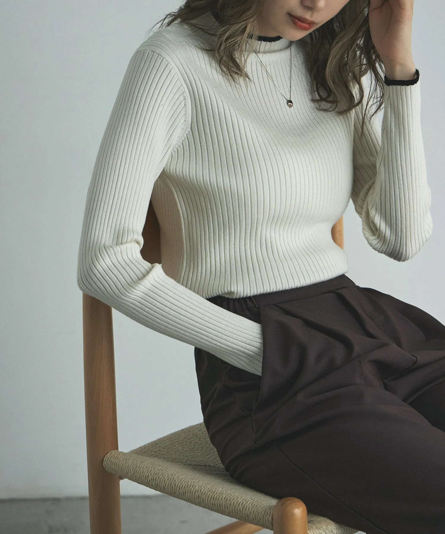 Ringer neck long sleeve rib knit