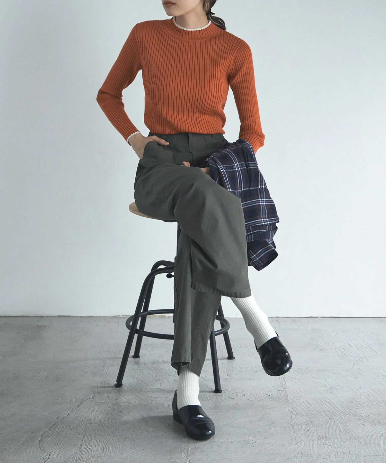 Ringer neck long sleeve rib knit