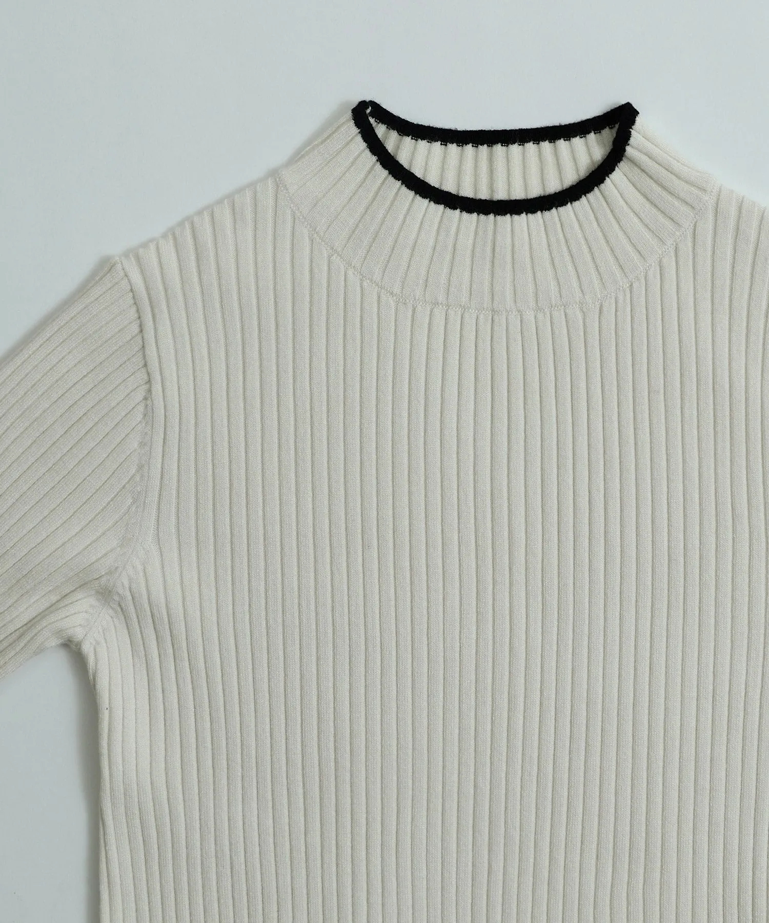 Ringer neck long sleeve rib knit