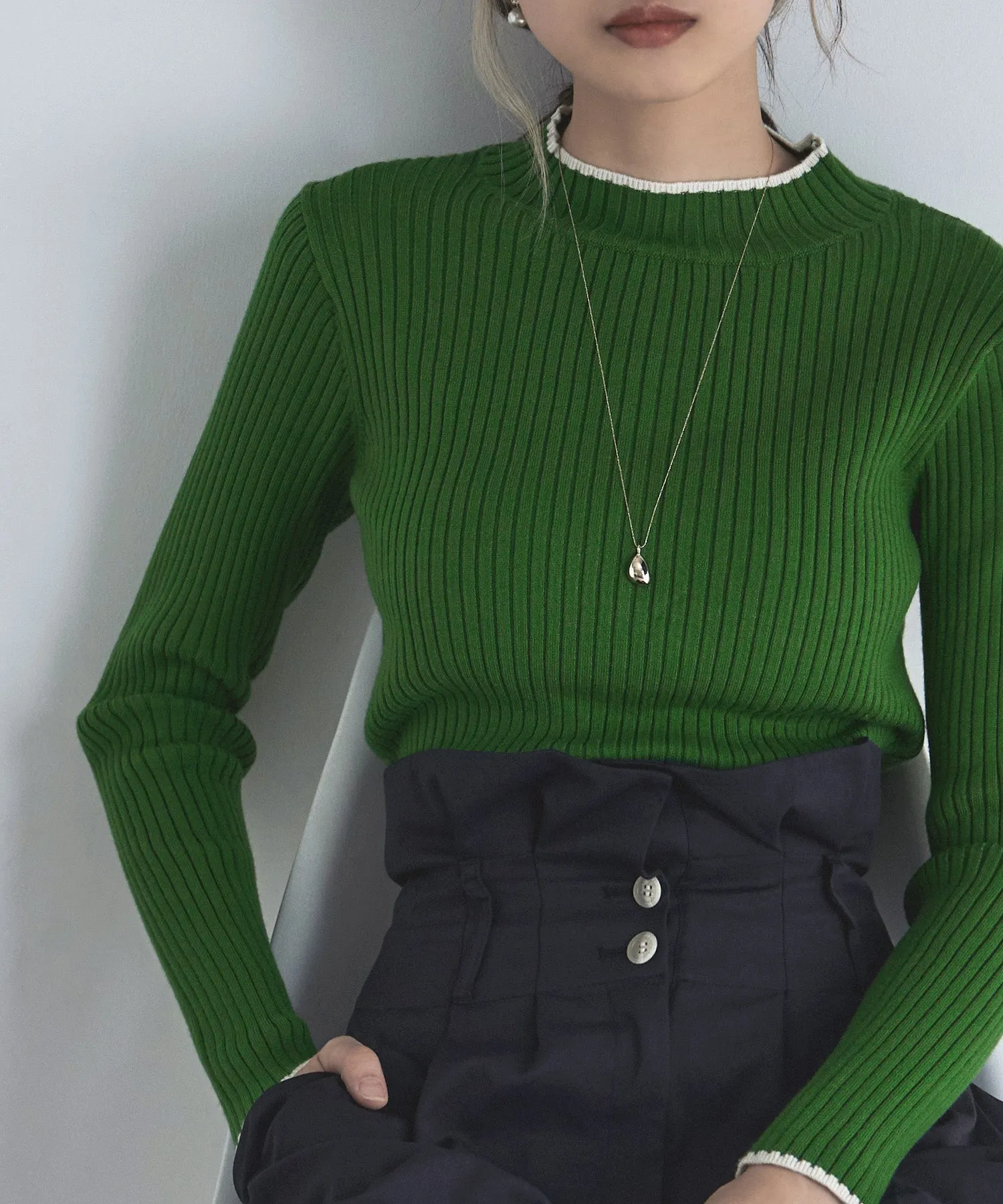 Ringer neck long sleeve rib knit
