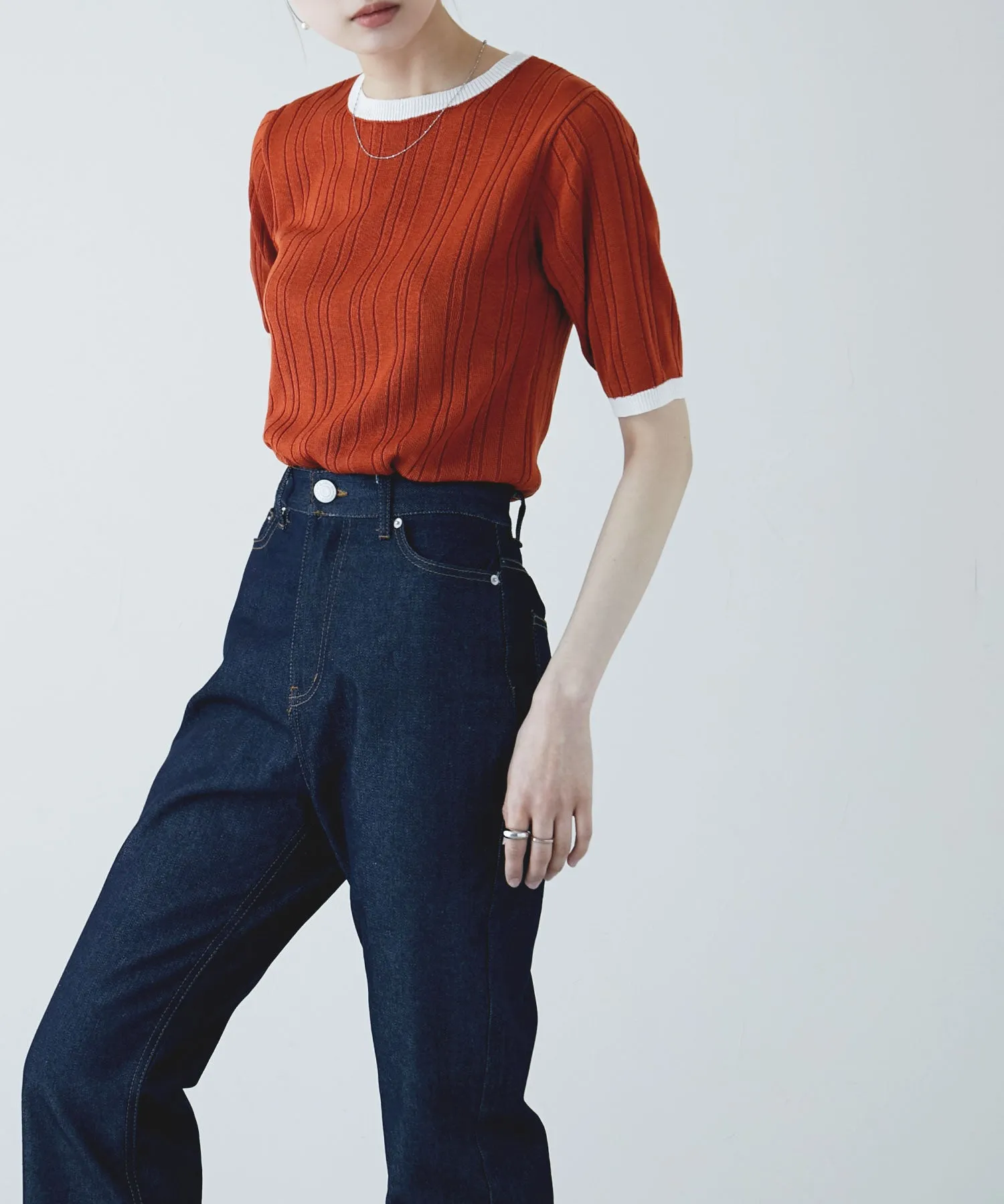 Ringer neck rib knit