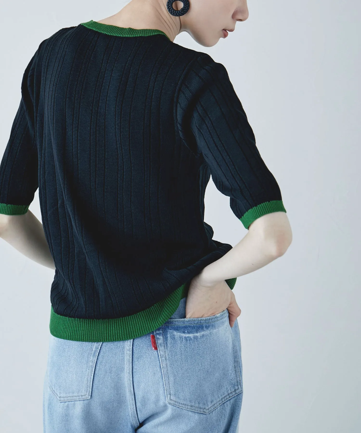 Ringer neck rib knit