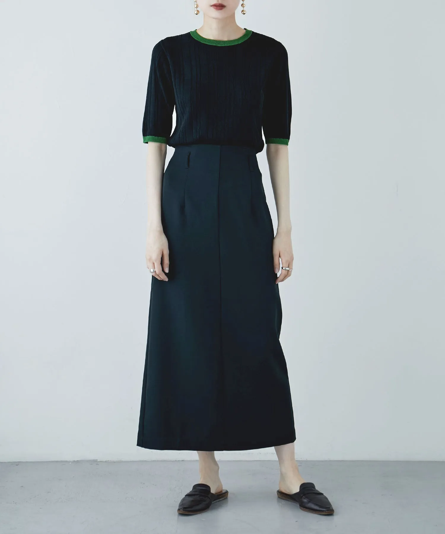 Ringer neck rib knit