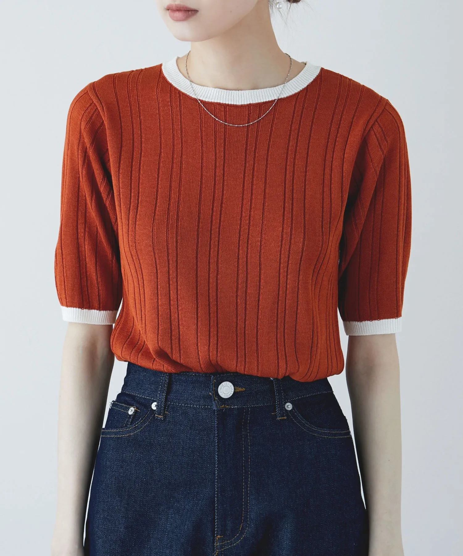 Ringer neck rib knit