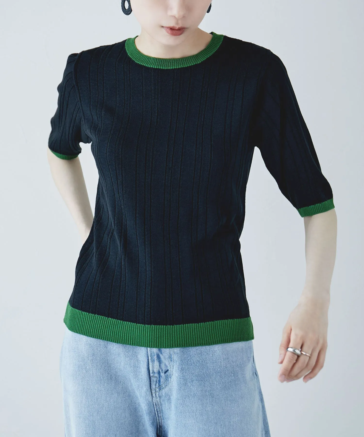 Ringer neck rib knit