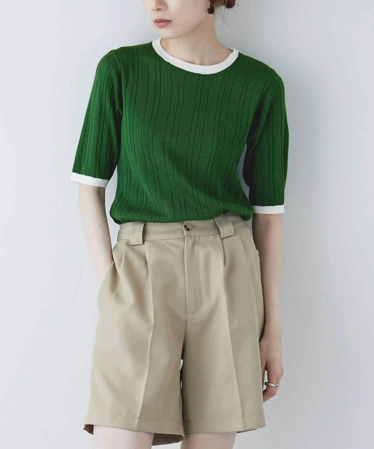 Ringer neck rib knit