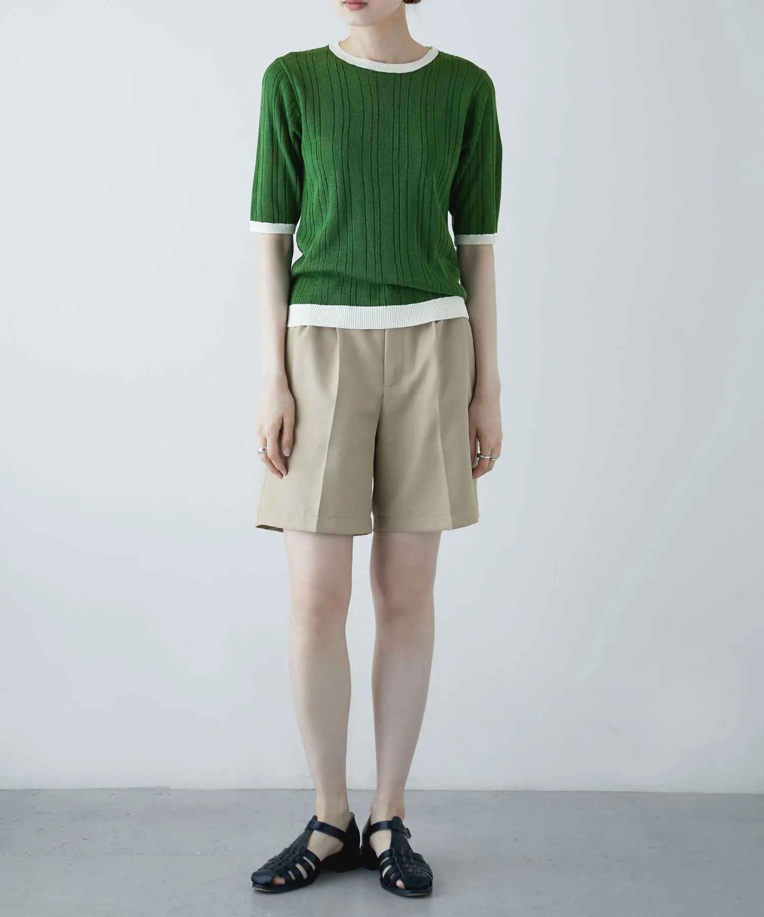 Ringer neck rib knit