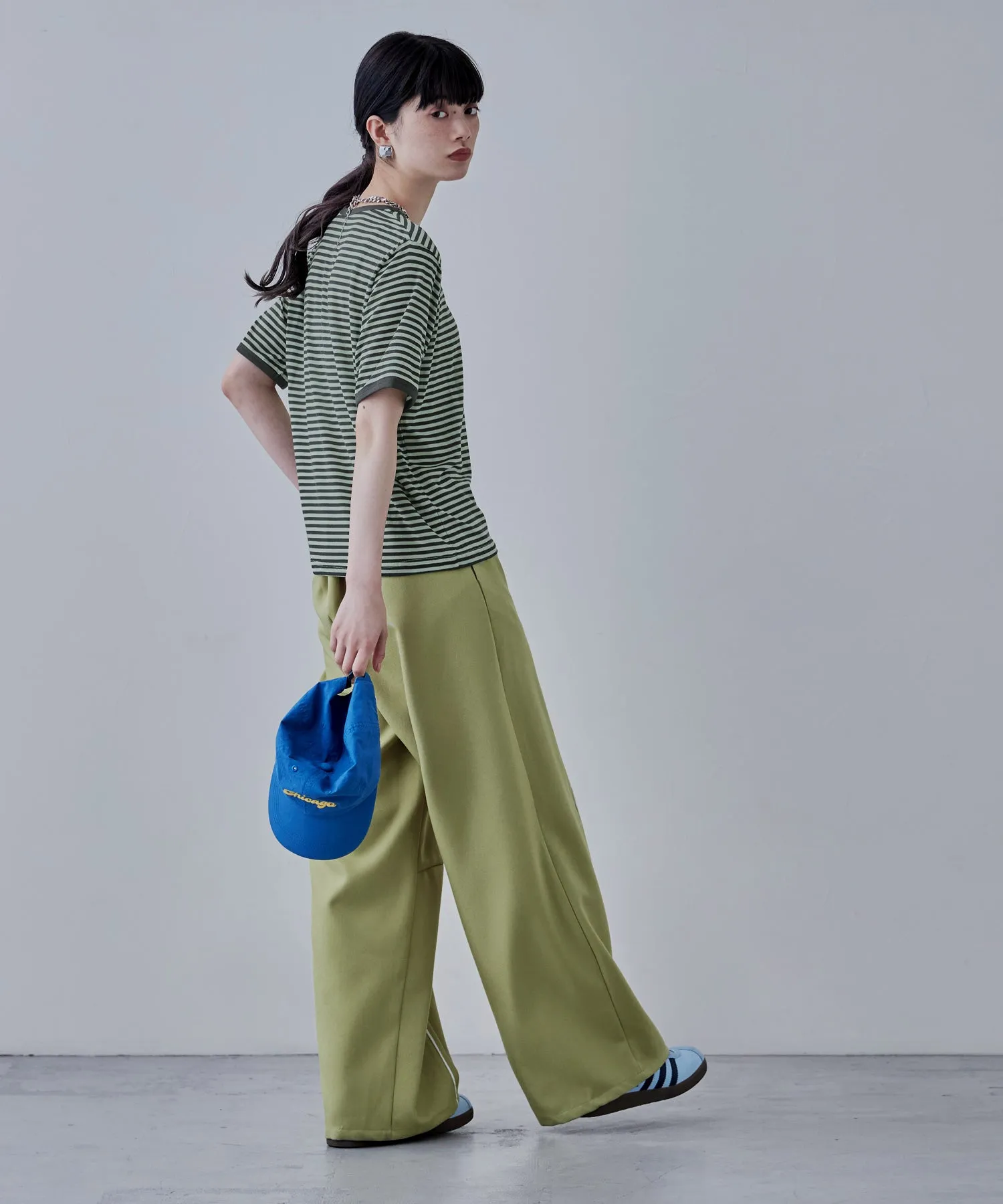 Ringer neck sheer border tee