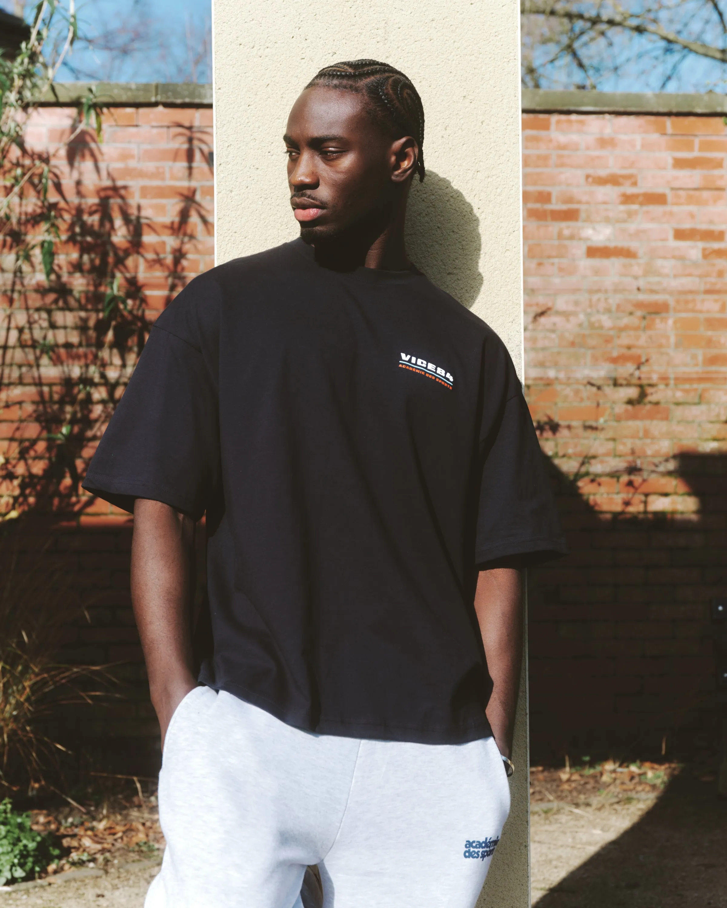 Vice 84 'Acadmie des Sports Logo' Tee - Navy